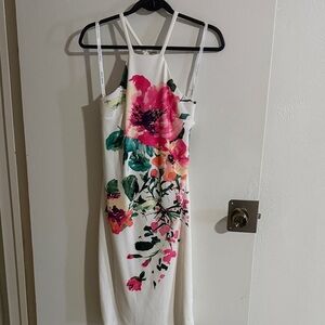 Bisou Bisou White Floral Midi Dress